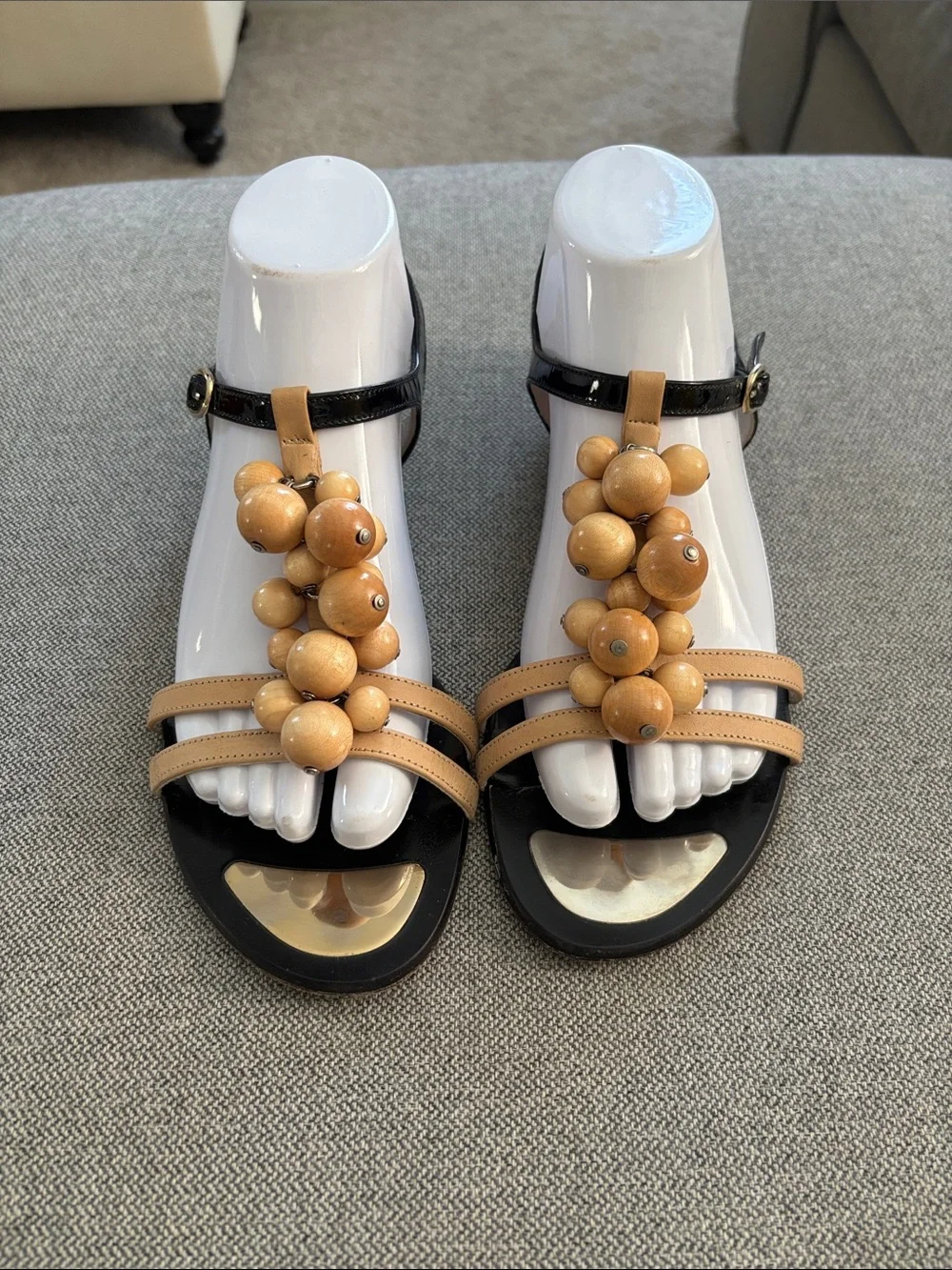 Sesto Meucci Open-toe sandal with a T-strap